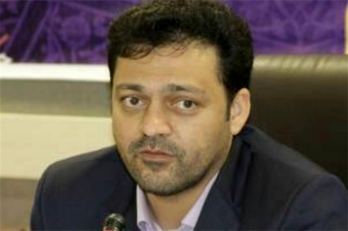 فرماندار ملارد تاکید کرد: ضرورت استفاده از صنایع پاک واجرا کردن لایحه هوای پاک از سوی دولت و مجلس