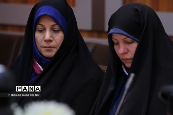 جلسه مدیران سازمان دانش آموزی مناطق آموزش و پرورش شهر تهران