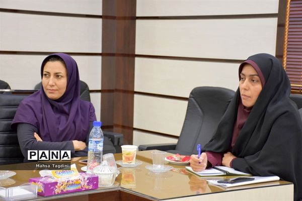 جلسه مجمع مربیان پیشتاز آموزش و پرورش شهرستان بوشهر