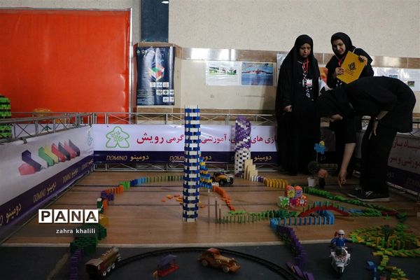 رقابت بیش از 47 تیم دومینو تاپلینگ گروه دختران در مسابقات بازی‌های فکری سرگرمی در شیراز