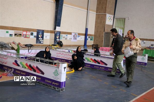 رقابت بیش از 47 تیم دومینو تاپلینگ گروه دختران در مسابقات بازی‌های فکری سرگرمی در شیراز