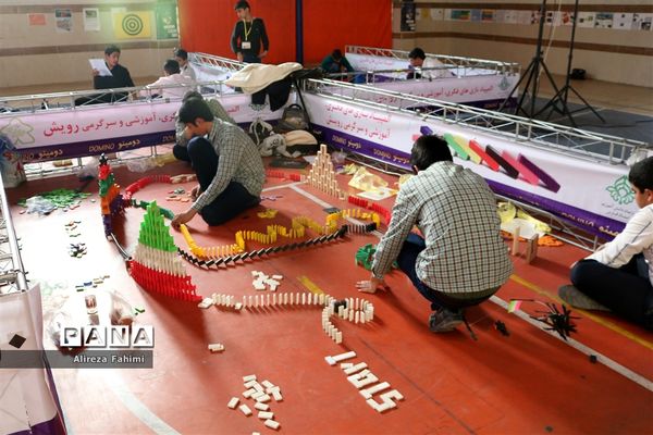 رقابت بیش از ۴۰ تیم دومینوتاپلینگ گروه پسران در چهارمین دوره از المپیاد بازی‌های فکری سرگرمی در فارس