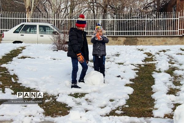 یک روز برفی در پارک گللر باغی ارومیه