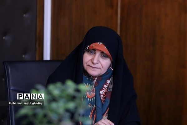 جلسه  هماهنگی کمیته دانش‌آموزی مراسم چهلمین سالگرد پیروزی انقلاب اسلامی