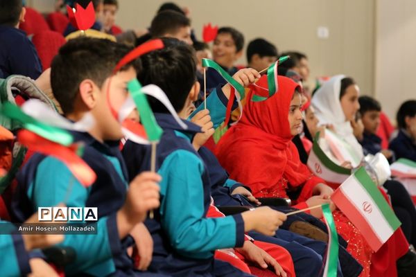 ضبط برنامه کودک در کانون پرورش فکری کودکان و نوجوانان آذربایجان غربی