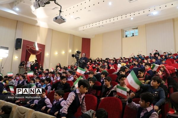 ضبط برنامه کودک در کانون پرورش فکری کودکان و نوجوانان آذربایجان غربی