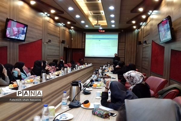 برگزاری نشست رابطان و خبرنگاران پانا شهرستان‌های تهران-1