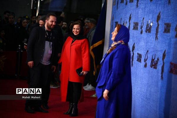 در حاشیه دومین روز سی و هفتمین جشنواره فیلم فجر