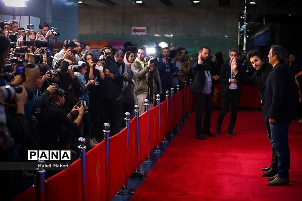 در حاشیه دومین روز سی و هفتمین جشنواره فیلم فجر