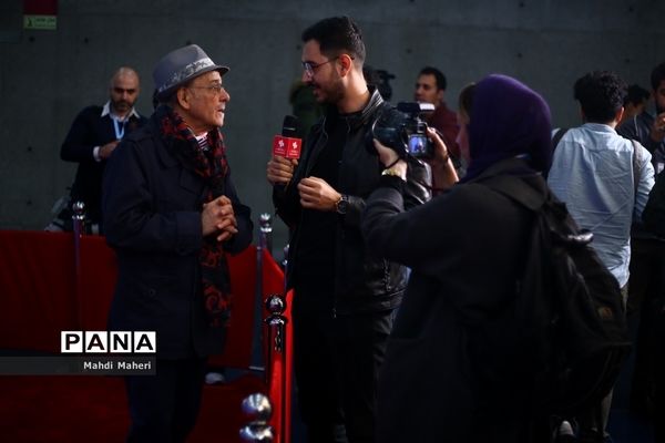 در حاشیه دومین روز سی و هفتمین جشنواره فیلم فجر