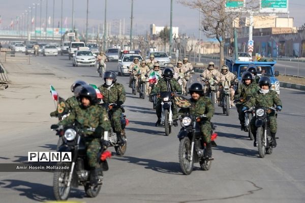 رژه ناوگان موتوری نیروهای مسلح در ارومیه
