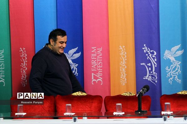 نشست‌های پرسش و پاسخ فیلم‌های سومین روز سی و هفتمین جشنواره فیلم فجر