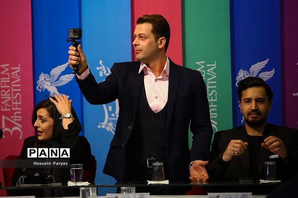نشست‌های پرسش و پاسخ فیلم‌های سومین روز سی و هفتمین جشنواره فیلم فجر
