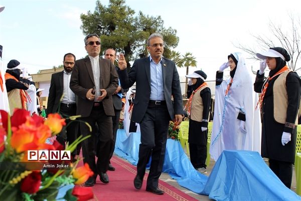 آیین نواختن زنگ انقلاب در مدارس استان فارس