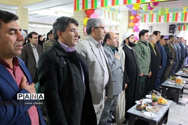 نواخته شدن زنگ انقلاب در مدارس کهگیلویه وبویراحمد