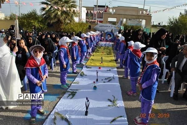 جشن انقلاب در شیب‌کوه استان فارس