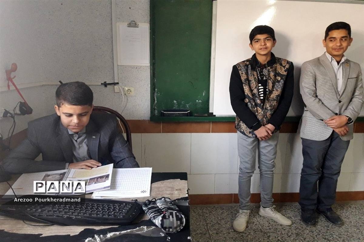اجرای طرح مدام در دبیرستان استعدادهای درخشان شهید ذوالفقاری میبد