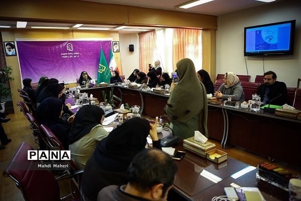 نشست خبری ابتکار در آستانه چهلمین سالگرد پیروزی انقلاب اسلامی