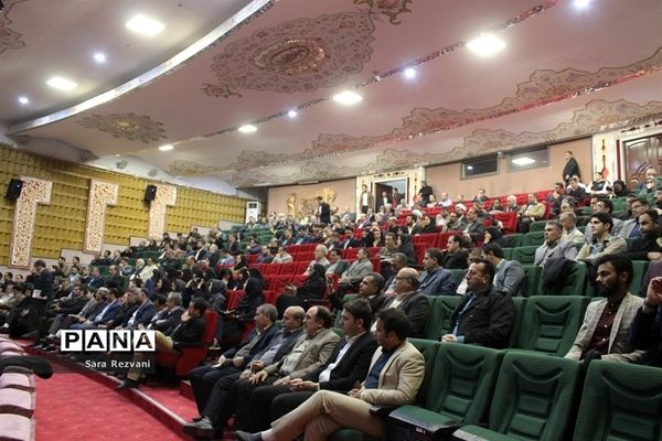 همایش رسانه، چهل سالگی انقلاب و خدمات دولت تدبیرو امید