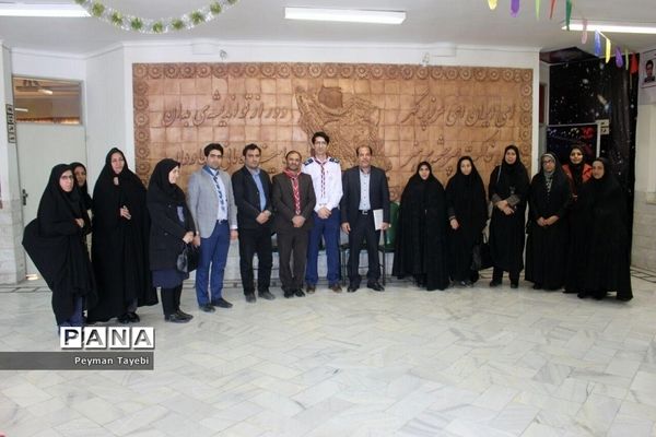 بازدید و ارزیابی مسئولان سازمان دانش‌آموزی مرکز از فعالیت‌های شهرستان سمنان