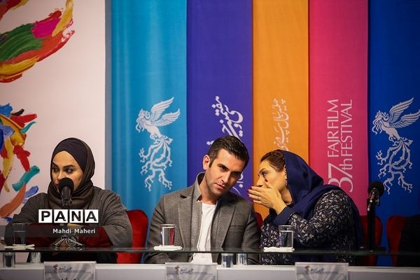 نشست‌های پرسش و پاسخ فیلم‌های پنجمین روز سی و هفتمین جشنواره فیلم فجر