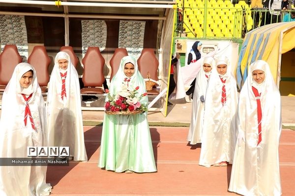 همایش بزرگ ورزش دانش‌آموزی درآبادان