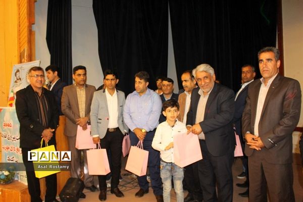 جشن بزرگ انقلاب در دبستان شهید کاوه  بوشهر-2