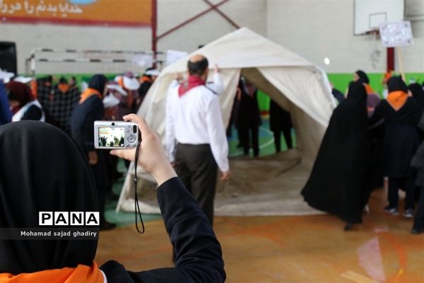 برگزاری مانور تشکیلاتی یاوران انقلاب پایتخت