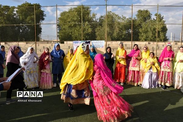 برگزاری مسابقات ورزشی بومی محلی در مدارس شهرستان لالی