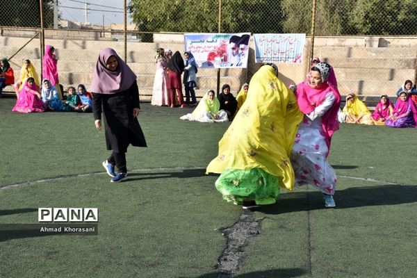 برگزاری مسابقات ورزشی بومی محلی در مدارس شهرستان لالی