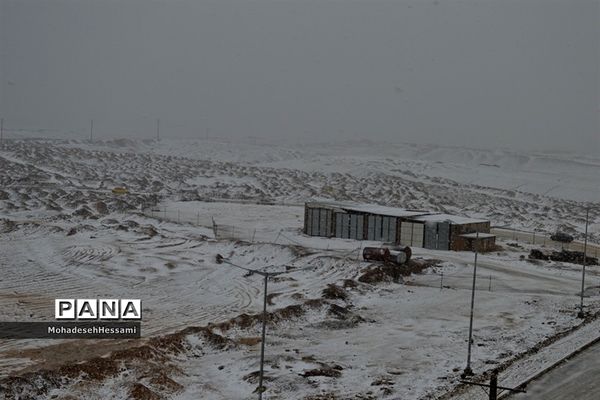 لباس سفید زمستان بر تن بیرجند