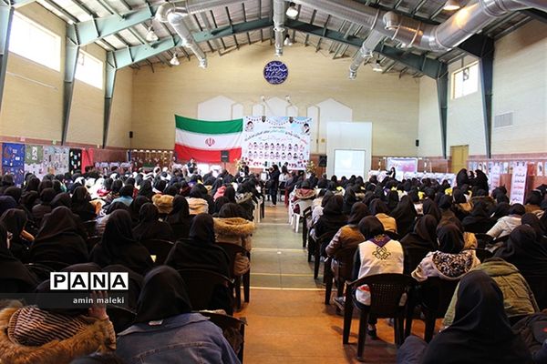همایش بزرگ یاوران انقلاب