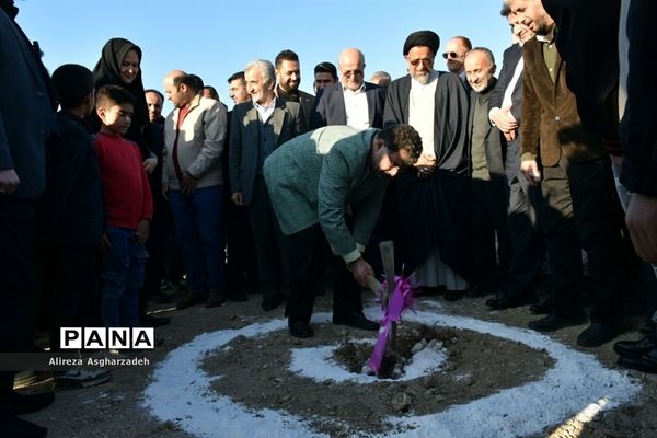 سفر وزیر اطلاعات به روستای بی‌نمد فریدونکنار