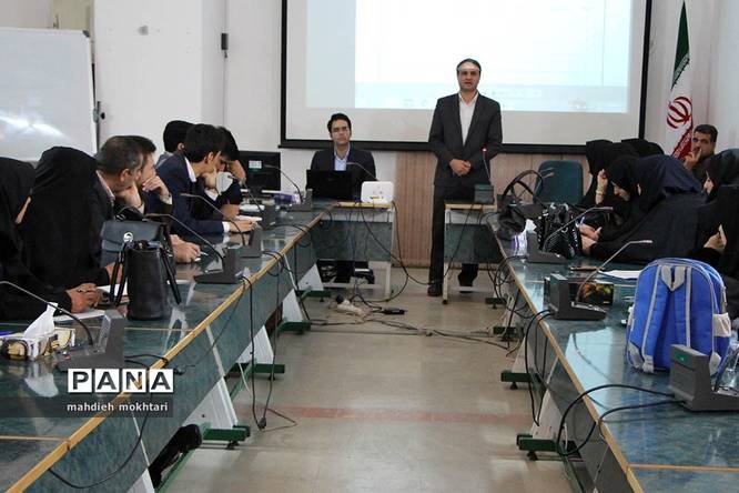 برگزاری جلسه رابطین آموزشی بازیهای فکری، آموزشی و سرگرمی استان یزد