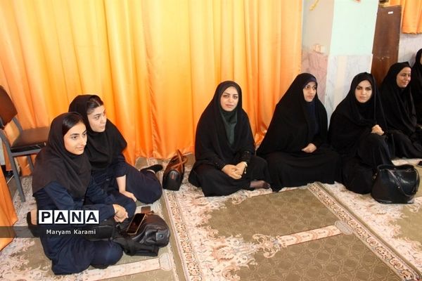 ویژه برنامه دهه فجر فاطمی در اداره کل آموزش و پرورش استان بوشهر