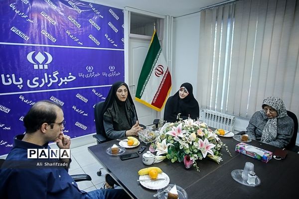 حضور زهرا نژادبهرام عضو شورای شهر تهران در خبرگزاری پانا