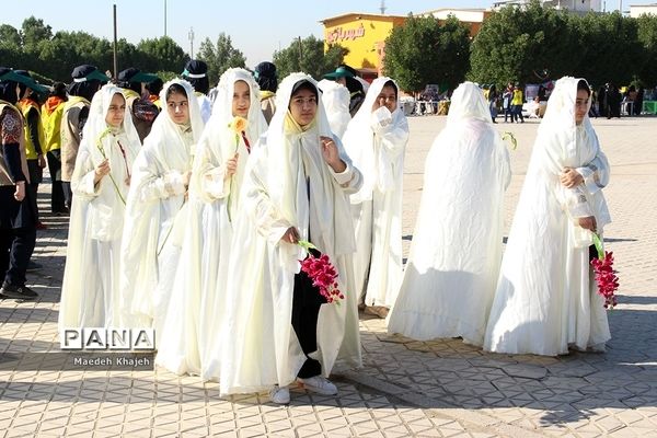 همایش ۷۰۰نفری یاوران انقلاب سازمان دانش‌آموزی ناحیه ۴ اهواز