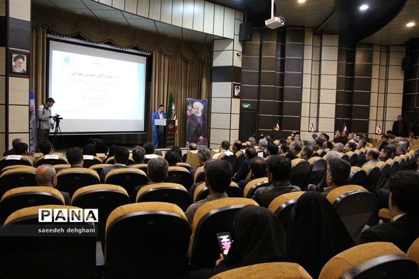 آیین تکریم و معارفه فرمانداران جدید و پیشین شیراز