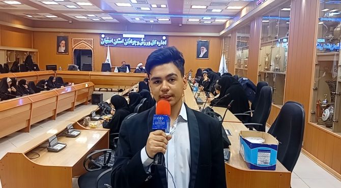 تأکید بر جهاد تبیین و ارتقای سواد رسانه‌ای در نخستین نشست فعالان فضای مجازی اصفهان