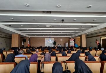 کارگاه توانمندسازی معاونان و مربیان و مشاوران مدارس ناحیه ۴ اصفهان 