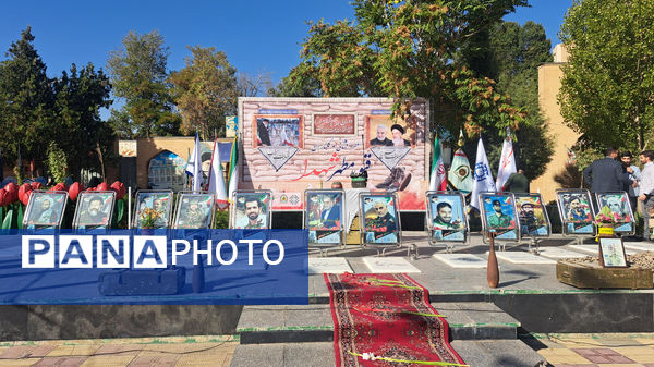 گلباران مزار شهدا در اراک