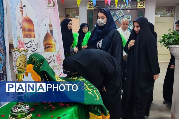 حضور خادمین آستان قدس رضوی در مدرسه شاهد کوثر رباط‌کریم به مناسبت دهه کرامت