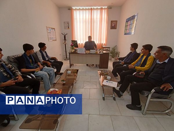 برگزاری اولین جلسه شورای دانش‌آموزی دبیرستان پسرانه متوسطه اول سما شهرستان کاشمر 