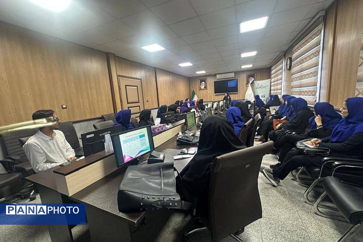کارگاه توانمندسازی مراقبین سلامت در شبکه بهداشت شهرستان قدس