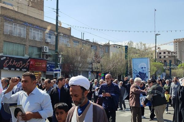 حماسه آفرینی مردم غیور مشهد در راهپیمایی روز جهانی قدس