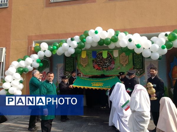 جشن ولادت حضرت رقیه در مدرسه طهوریان۲ ناحیه پنج