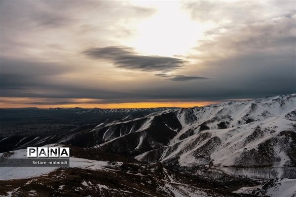 کوهستان‌های برفی شهر همدان