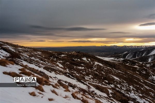 کوهستان‌های برفی شهر همدان