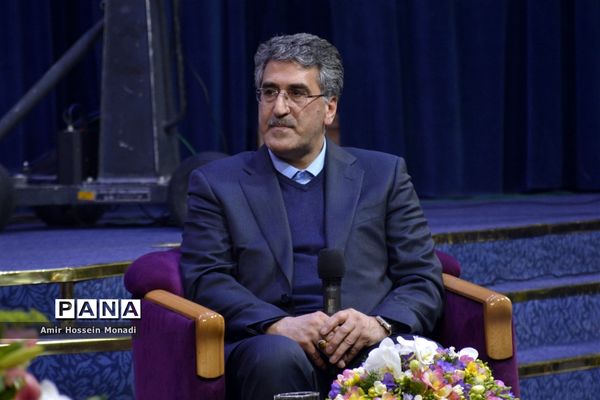 هفتمین جشنواره  انتخاب چهره‌های برتر حوزه کار آفرینی