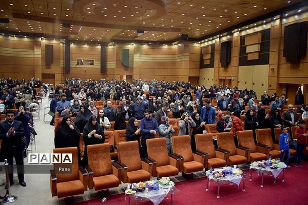 جشن انقلاب ویژه کارکنان ستادی آموزش و پرورش آذربایجان شرقی